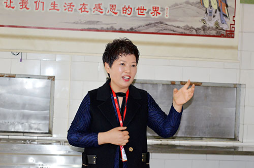 閱讀國學(xué)經(jīng)典，感悟經(jīng)典智慧